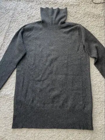 OVIS 오비스 캐시미어 100% 터틀넥 스웨터 차콜 그레이