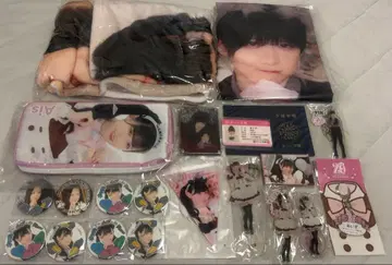 앳홈 카페 아이즈 태피스트리 키링 담요 캔뱃지