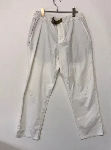 White Sand 벨트 포함 팬츠