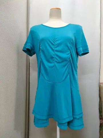 에이코 콘도 블루 튜닉