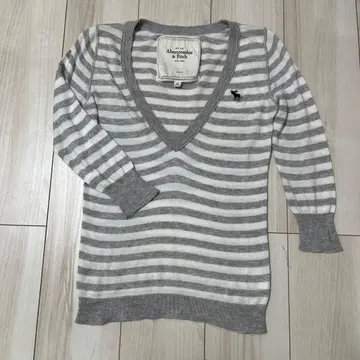 Abercrombie&Fitch V넥 구제 의류 해외 페어리 그런지