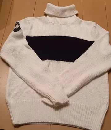 폴로 랄프 로렌 터틀넥 니트