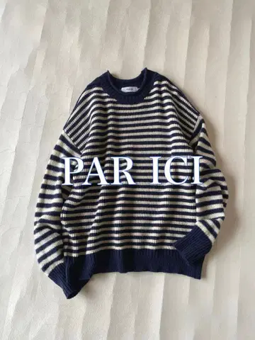 팰리시 PAR ICI 보더 피치 절개 루즈핏 크루넥 간지 니트