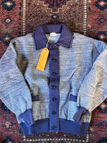 At Last 맨투맨 가디건