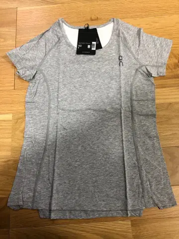 온 새상품 logo comfort T 택 포함 러닝 의류 여성용