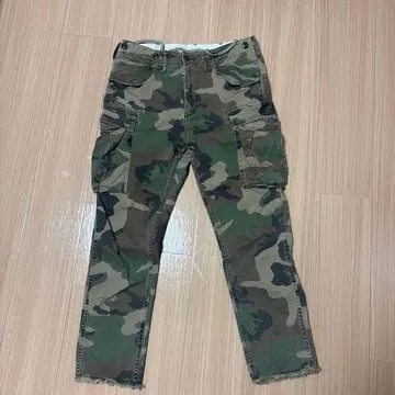 Roham 카모플라쥬 카고 팬츠 크롭 팬츠