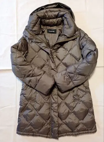 [ 새상품급 ] 메이슨 그레이 롱 다운 코트 후드 부착 M