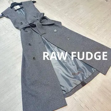 RAW FUDGE 체크 무늬 슬리브리스 베스트