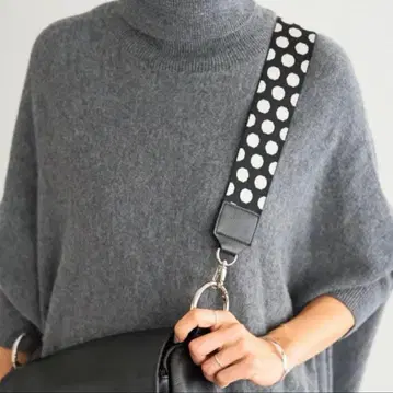 비어즐리 숄더 벨트 도트