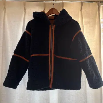 보아 플리스 자켓 네이비 후드 부착 무스탕 가죽