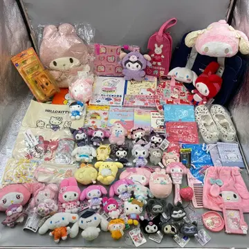 산리오 마이멜로디 헬로키티 묶음 판매 100점 이상