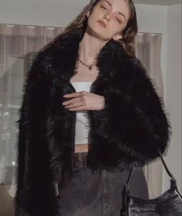 Mili affinity 인조 모피 숏 기장 더블 지퍼 자켓