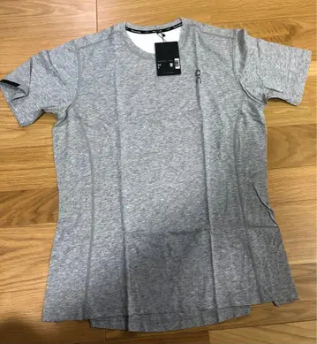 온 로고 컴포트 T 택 포함 러닝 의류 여성용 새상품