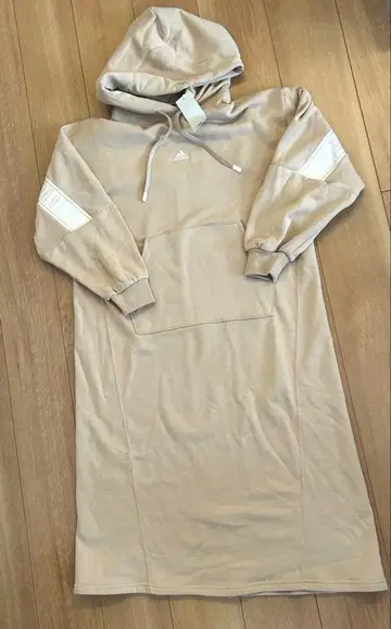 미사용 새상품 adidas 후드 부착 롱 후드티 원피스 M 사이즈 여성용