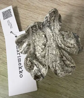 marimekko 꽃 모양 헤어 액세서리 그레이/화이트