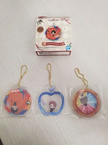 미세스 제일복권 E상 아크릴 참 와카이 씨 3종 세트