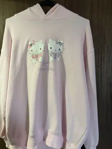 Rady 헬로키티 후드티