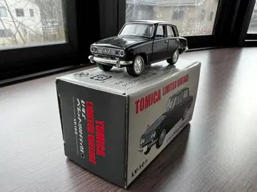 토미카 리미티드 빈티지 이스즈 베렛 1500 디럭스 미니카