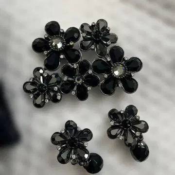 STJOHN 세인트존 브로치 귀찌