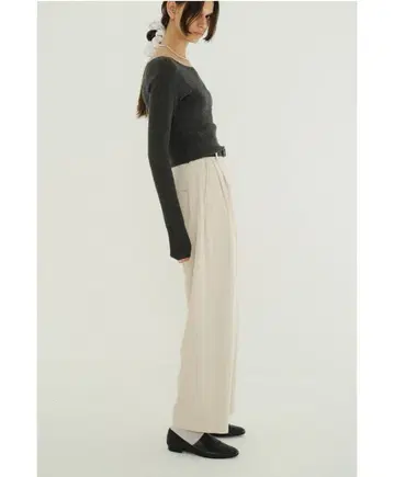 CLANE 베이직 턱 팬츠 사이즈 1 아이보리