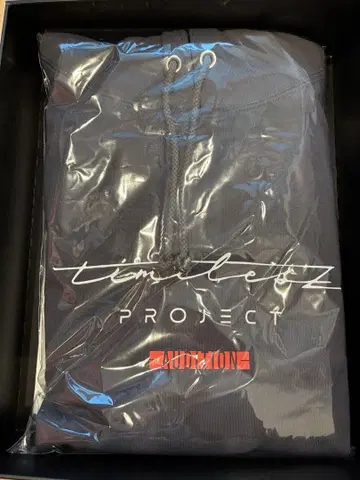 timeleszproject 타입 후드티 [ 토요일 배송 ]