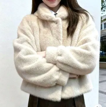 여성용 보아 자켓 화이트