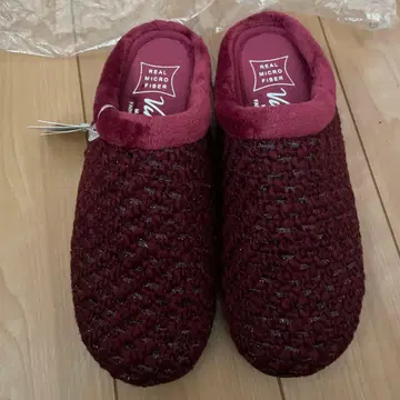 부르카리니 버건디 슬립온