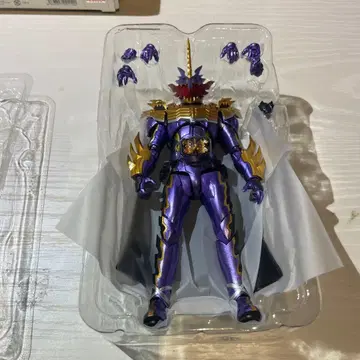 S.H. 피규아트 가면라이더 칼리버 자오 드래곤