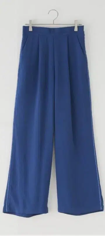 [ B.C.STOCK ] SIMPLICITE 새틴 이지 팬츠