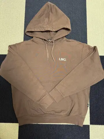 LMC 후드티