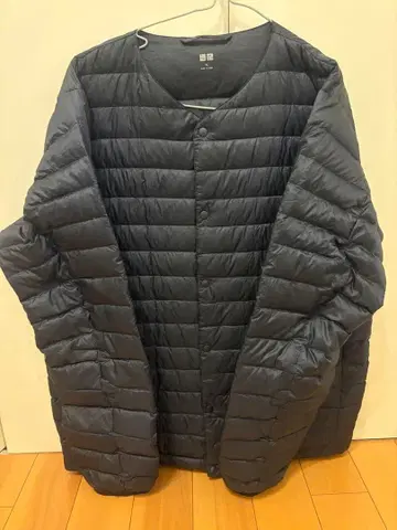 유니클로 울트라 라이트 다운 네이비 XL 컴팩트