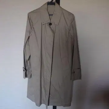 시착만 한 상품! 마가렛 하우엘 베이지 트렌치코트