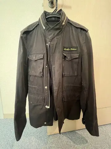 블랙 밀리터리 자켓 후드 부착