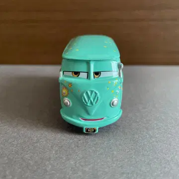 카즈 토미카 필모어