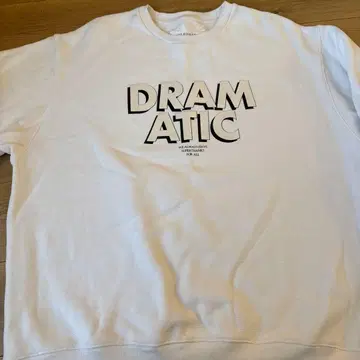 SUPERTHANKS DRAMATIC 맨투맨 화이트