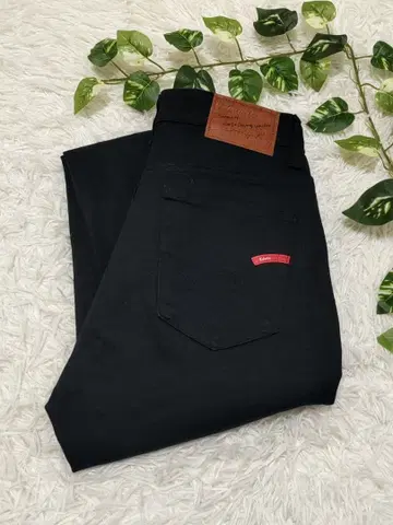 [ 거의 미사용 ] EDWIN 슬림핏 스트레치 청바지 W32 블랙