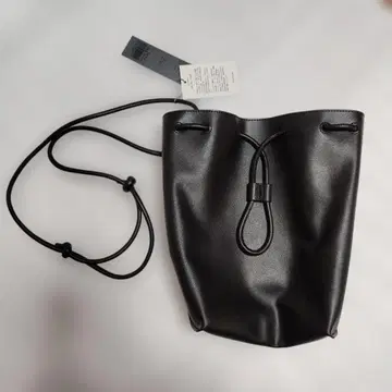 JEANASIS 블랙 복조리형 숄더백