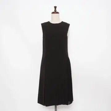 새상품급 Theory 플리츠 원피스 비대칭 블랙 사이즈 2*HD1254