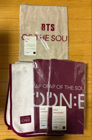 4점 BTS MOS ON:E 타월 쇼핑백 담요