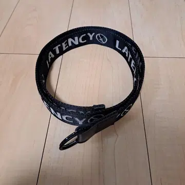 LATENCY 벨트