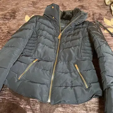 ZARA BASIC 네이비 다운 자켓