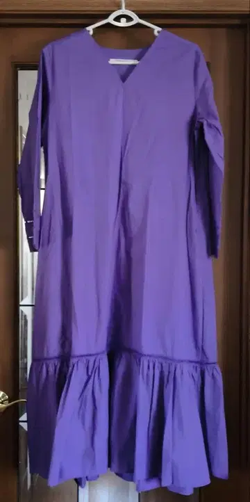 보라색 긴팔 롱 원피스 퍼플