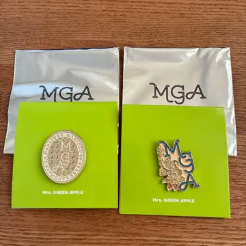 MGA 핀 배지 2개 세트 미세스