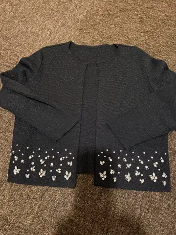 스트로베리 필드 블랙 라메 비쥬 가디건