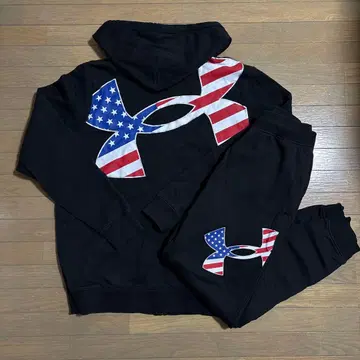 언더아머 미국 국기 디자인 후드티 셋업
