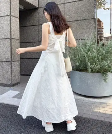 niceclaup 백리본 플레어 점프 스커트