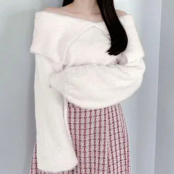 dazzlin 2WAY 미니 샤기 오프숄더 니트 핑크