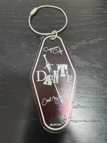 데빌 메이 크라이 캡콤 카페 모텔 키링 단테