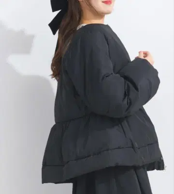 terrace 페플럼 파이버 다운 자켓 블랙