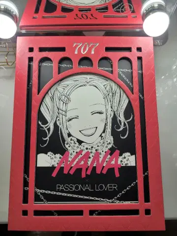 NANA x PASSIONAL LOVER 콜라보 화장품 세트